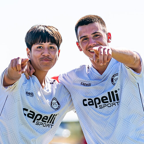 img-boys-point-625x500 cda slammers boys point and smile at camera